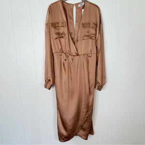 NWT Lilyful Sonia Satin Overlap Long Sleeve Dress In Salmon L